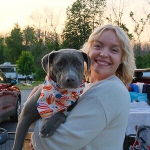 Meet your Posher, Liz